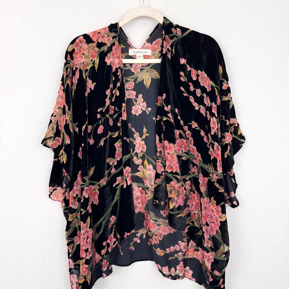 Francesca's Womens Burnout Velvet Wrap Kimono One Size Floral Rose Winter Black